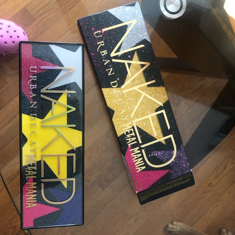 Urban Decay Metal Mania Eyeshadow Palette